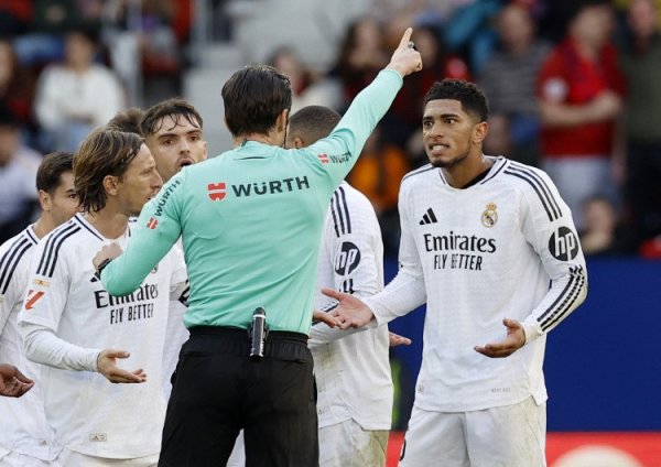 Mâu thuẫn! Marca: Real Madri