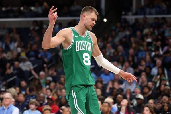 Người ta nói rằng Hawks sẽ tham gia Rockets. Xin chúc mừng Durant vì đã nhận được một siêu người ủng