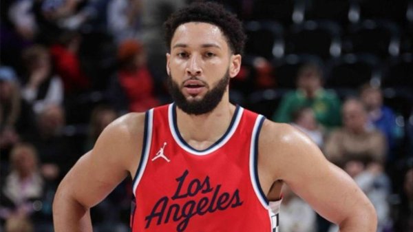 0,8 điểm trong vòng playoffs, Simmons từ chối có mức lương cơ bản! Ai sẽ tiếp quản lựa chọn số 1 với