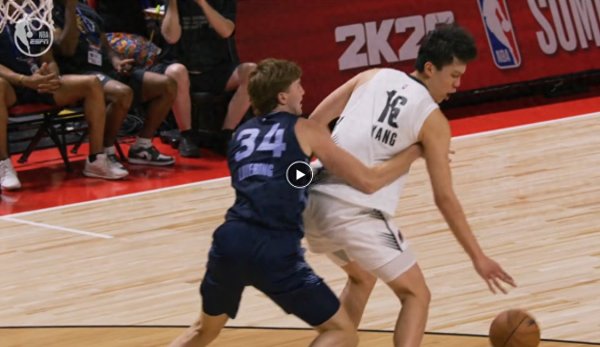 Hansen vs Grizzlies mang đến